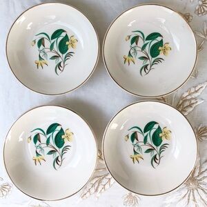 Vintage 1950’s Salem Starlight Yellow Floral Six Desert Fruit Bowls
